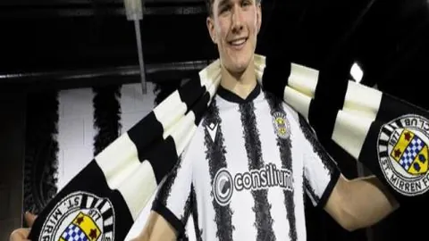 西乙四连冠 保级战数据争议待解